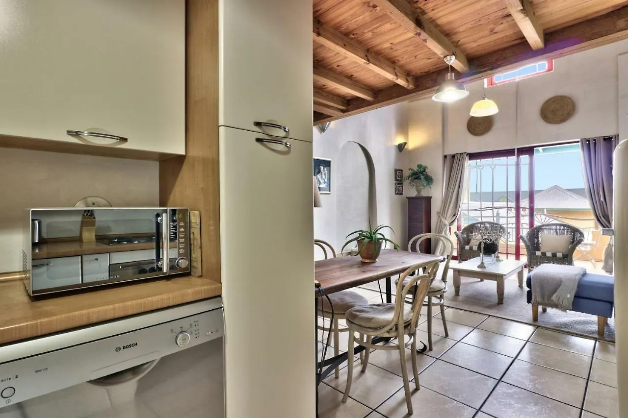 Apartment The Beach Loft Hout Bay